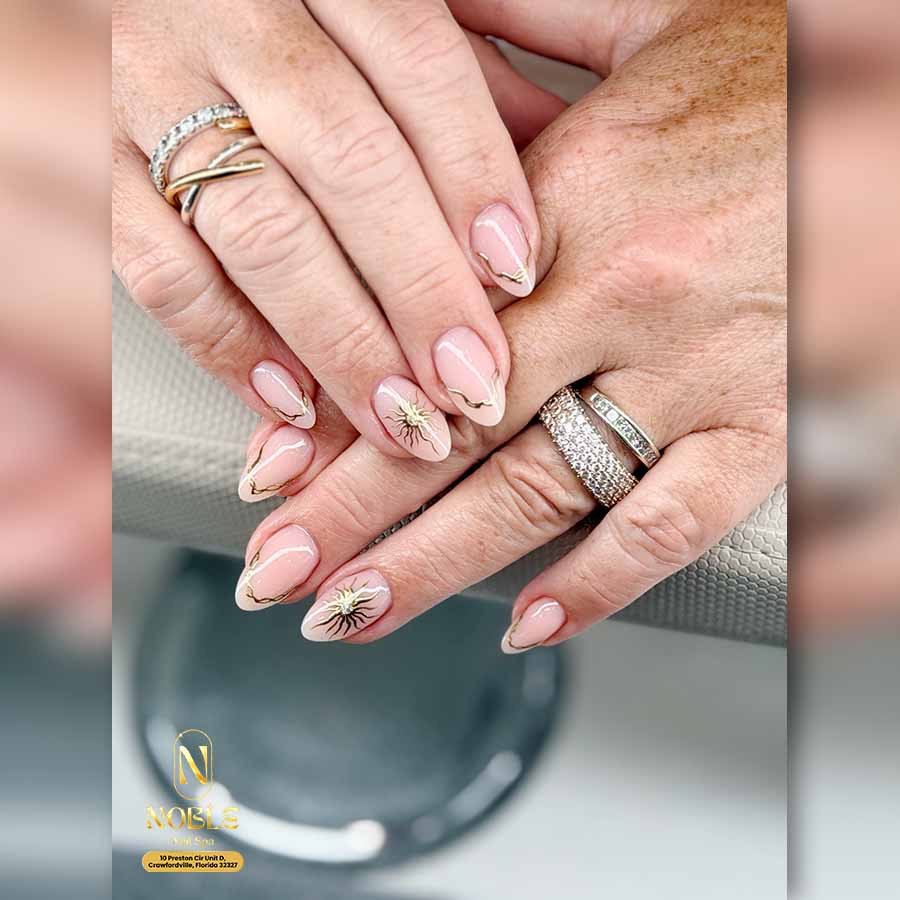 Trending Nail Looks